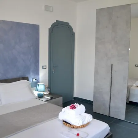 Paradise 500m Dal Mare In Estate Servizio Navetta Per Centro سبرلونغا