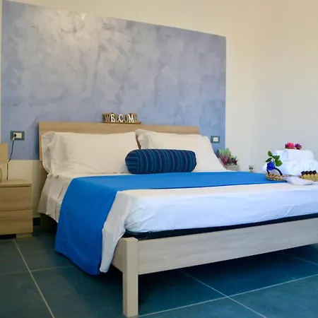Bed & Breakfast Paradise 500m Dal Mare In Estate Servizio Navetta Per Centro *