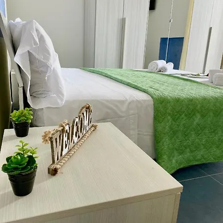 Bed & Breakfast Paradise 500m Dal Mare In Estate Servizio Navetta Per Centro Sperlonga