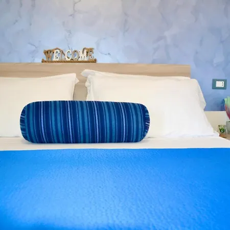 Bed & Breakfast Paradise 500m Dal Mare In Estate Servizio Navetta Per Centro Sperlonga