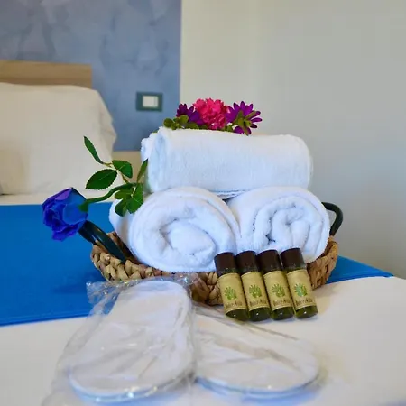 Bed & Breakfast Paradise 500m Dal Mare In Estate Servizio Navetta Per Centro