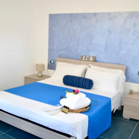 Bed & Breakfast Paradise 500m Dal Mare In Estate Servizio Navetta Per Centro